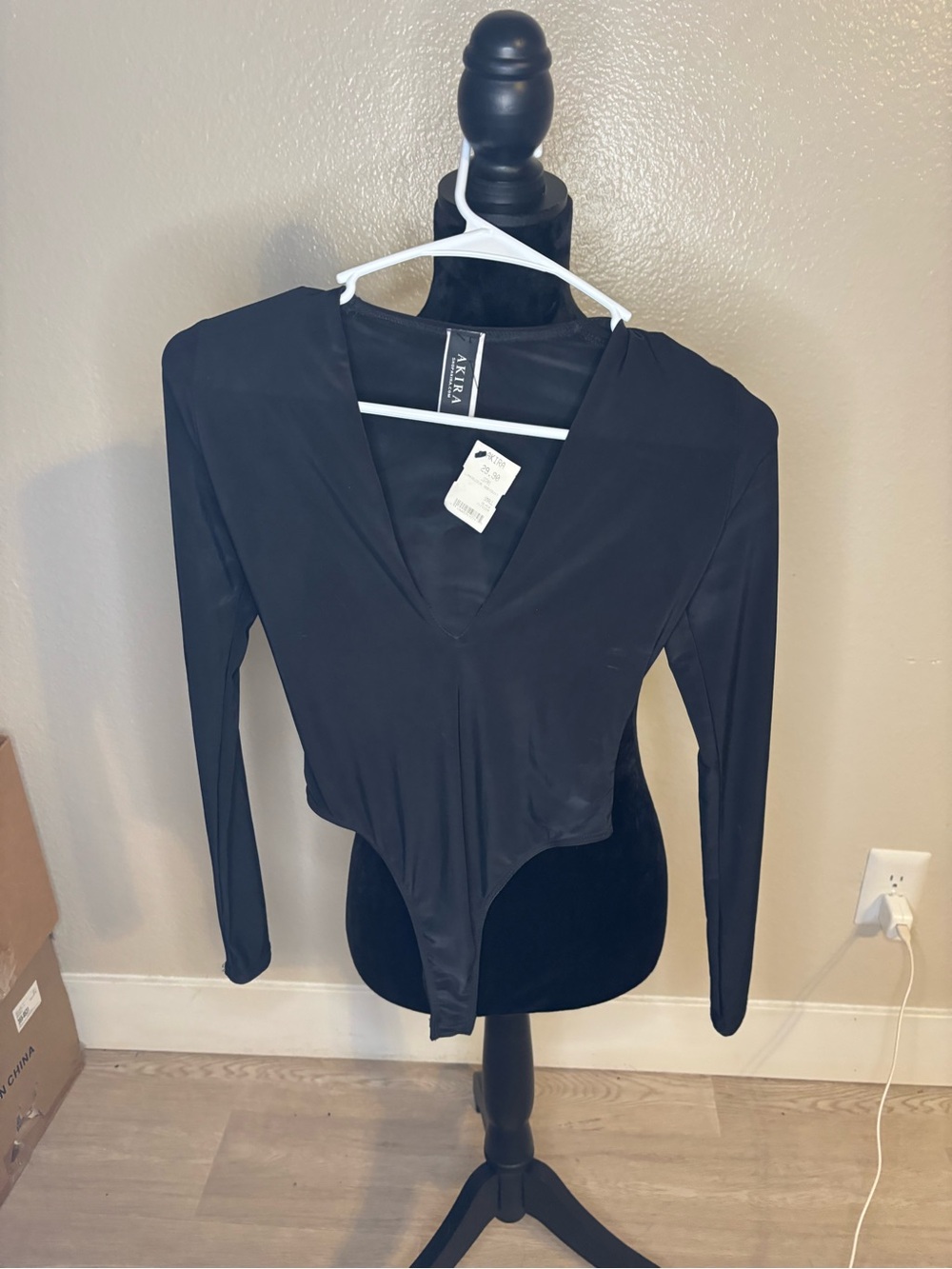 Akira Black V-Neck Long Sleeve Bodysuit - Sleek Stretch Fit NWT Size Small